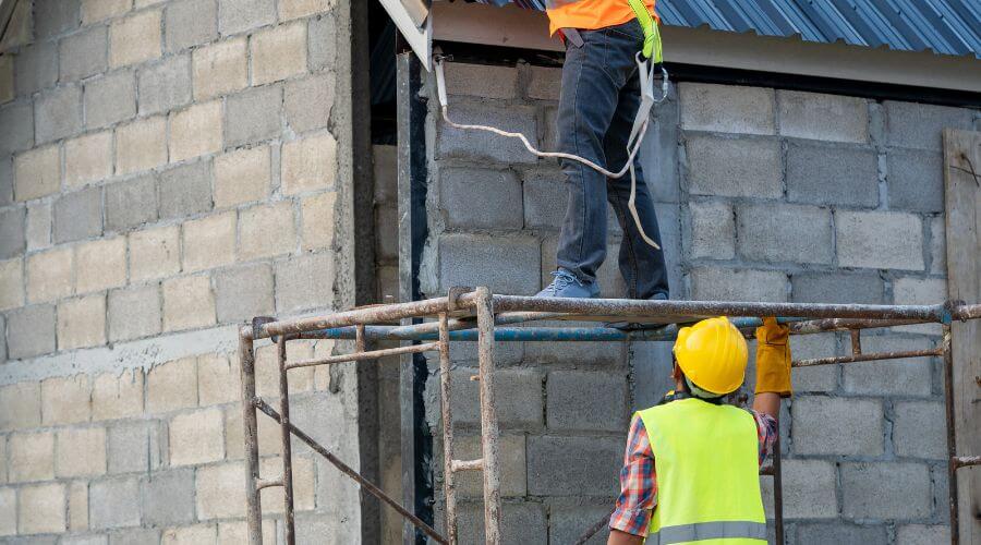 Expert tile roof repair services in Lynx, OH